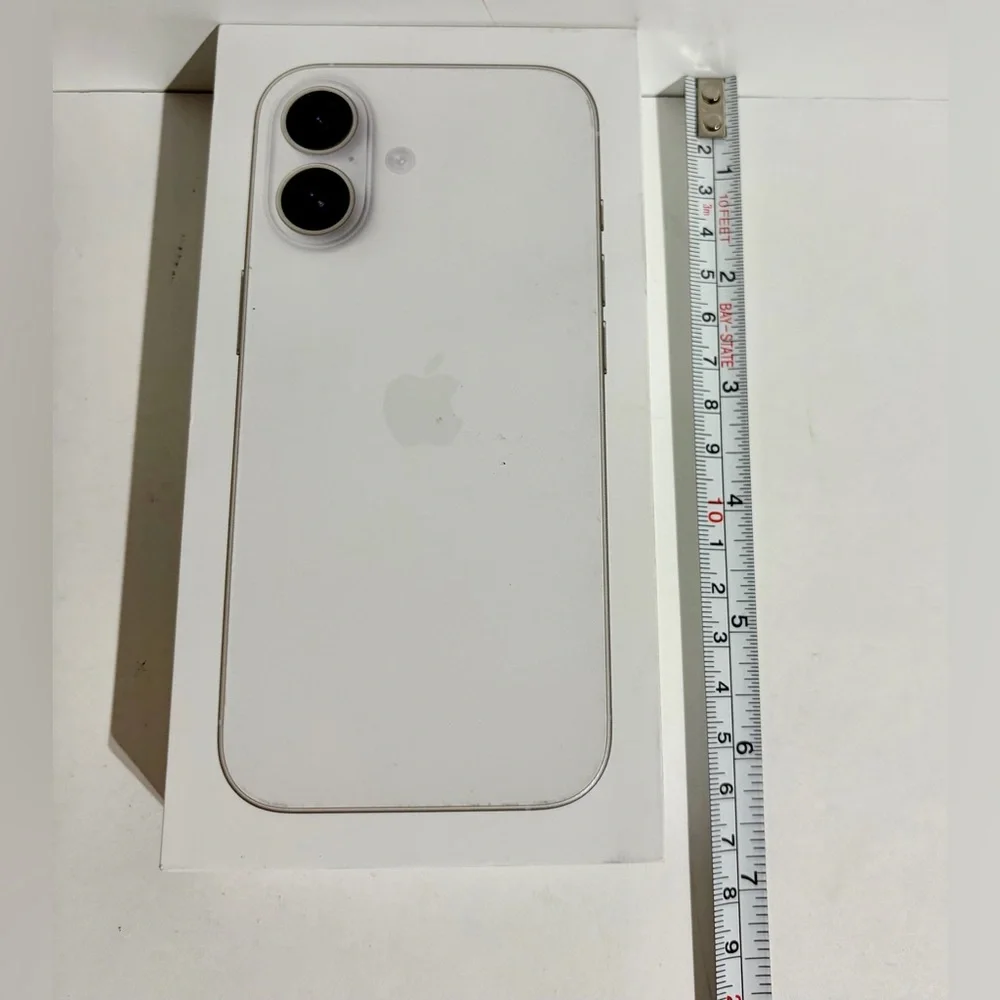 Apple iPhone 17 White 256GB Model A3258 *EMPTY BOX ONLY* Accessory Smartphone